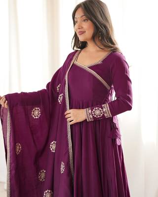 Women's Beautiful Embroidery Work Roman Silk Chanderi Fabric Flared Anarkali Pant and Dupatta Set 2