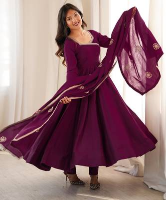 Women's Beautiful Embroidery Work Roman Silk Chanderi Fabric Flared Anarkali Pant and Dupatta Set 3