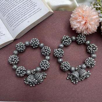 Oxidized Silver Floral Bracelet - 2-in-1 Hair Accessory - Indian Boho Jewelry 1