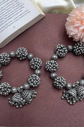 Oxidized Silver Floral Bracelet - 2-in-1 Hair Accessory - Indian Boho Jewelry