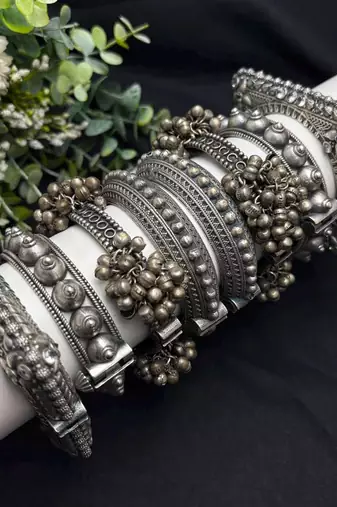 Oxidized Silver Kada Bangles Set of 8, Indian Boho Bracelet Set