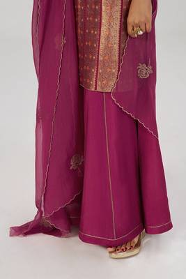 Grape wine pure banarasi festive kurta set 4