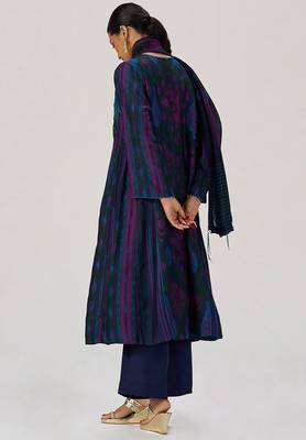 Medieval blue silk festive kurta set 3
