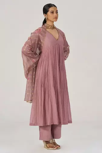 Woodrose chanderi silk festive kurta set