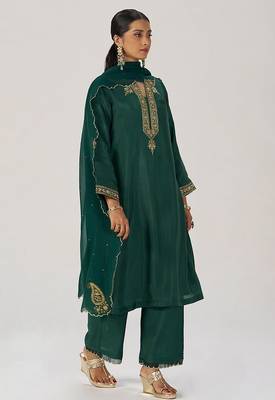 Deep emerald green festive silk kurta set 2
