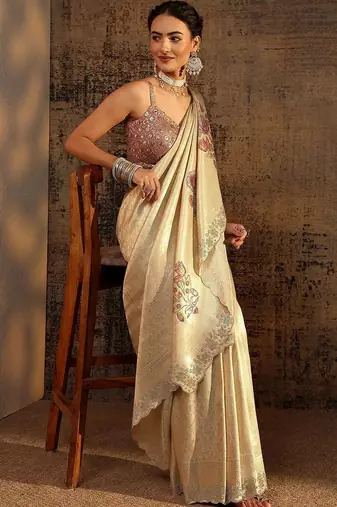 Woven Design Embroidered Silk Blend Saree