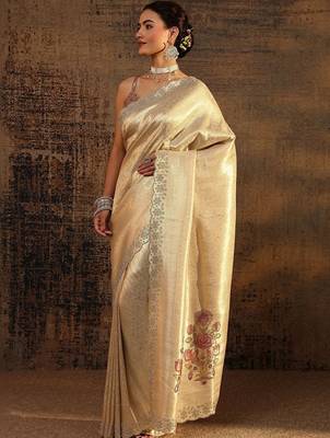 Woven Design Embroidered Silk Blend Saree 5