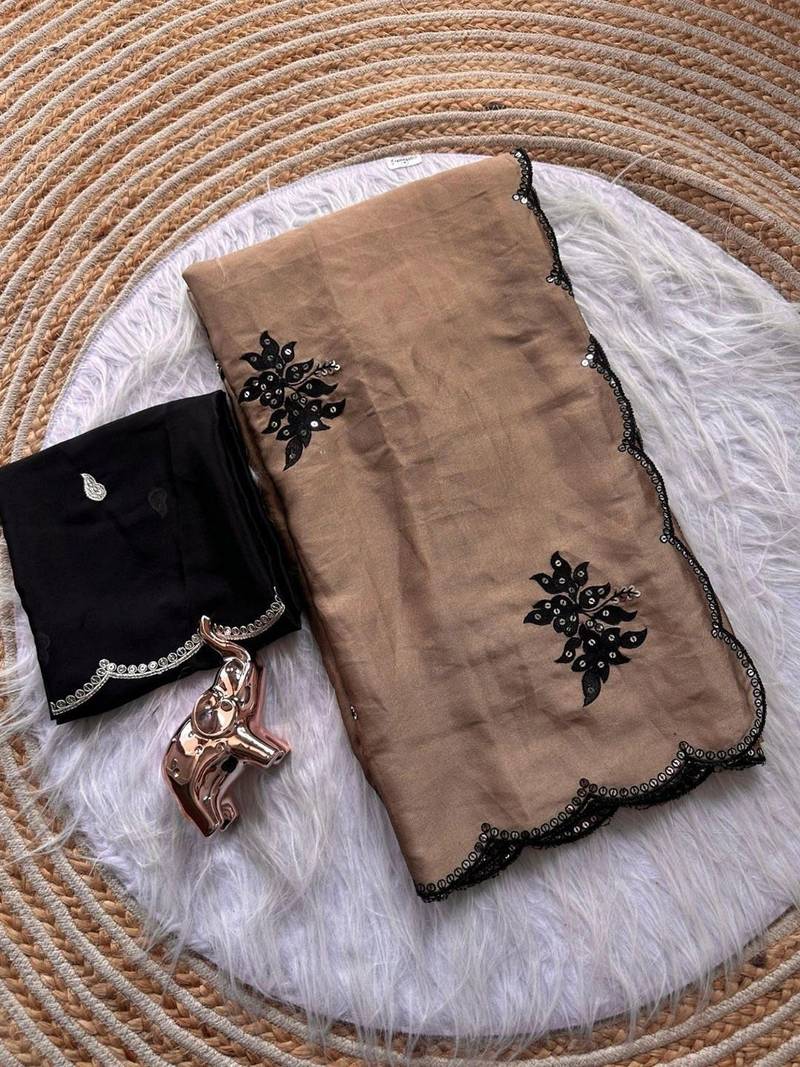 Floral Sequinned Art Silk Saree