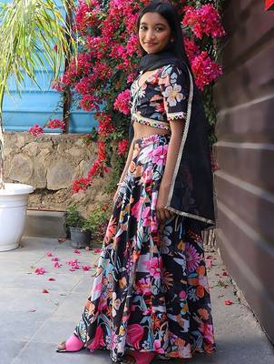 Black silk blend ready to wear lehenega choli with dupatta for girls 4