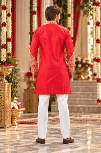 Red simmer embroidered straight kurta