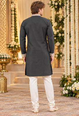 Black silk blend embroidered straight kurta 2