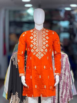 Orange silk blend embroidered straight kurta 3