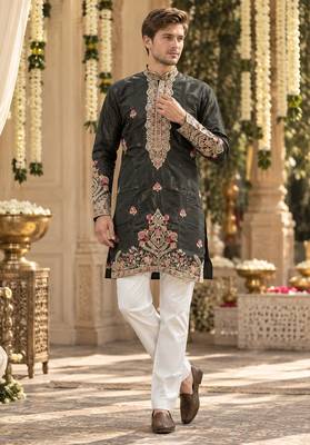 Black simmer embroidered straight kurta 1