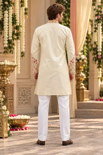 Cream simmer embroidered straight kurta