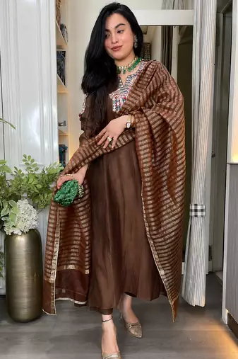 Women's Gorgeous Embroidery Work Mul Chanderi Fabric Straight Kurta Pant and Dupatta Set