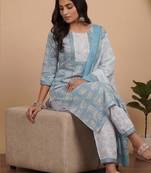 Blue floral printed cotton blend kurta patiala dupatta set