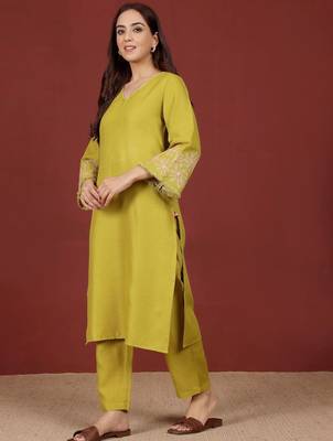 Yellow floral printed cotton blend kurta trouser set 5