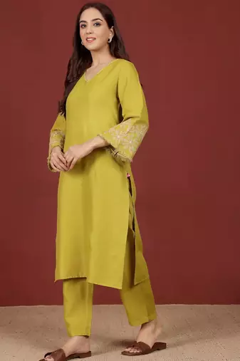 Yellow floral printed cotton blend kurta trouser set