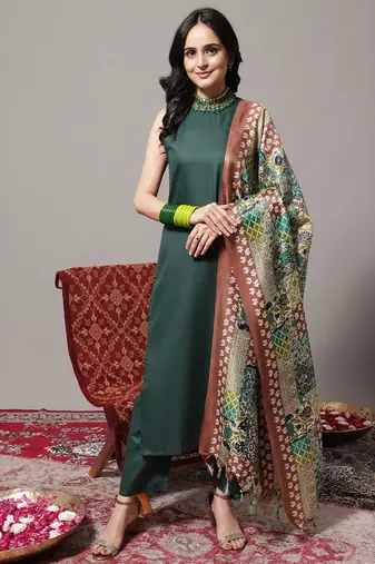 Green floral printed cotton blend kurta trouser dupatta set