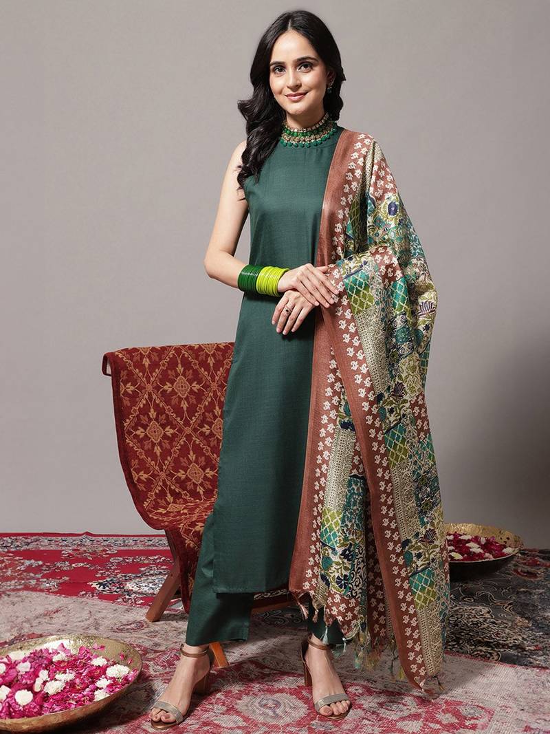 Green floral printed cotton blend kurta trouser dupatta set