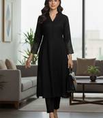 Black floral printed cotton blend kurta trouser set