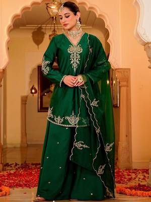 Green party wear embroidery silk blend kurta with plazzo and dupatta 1