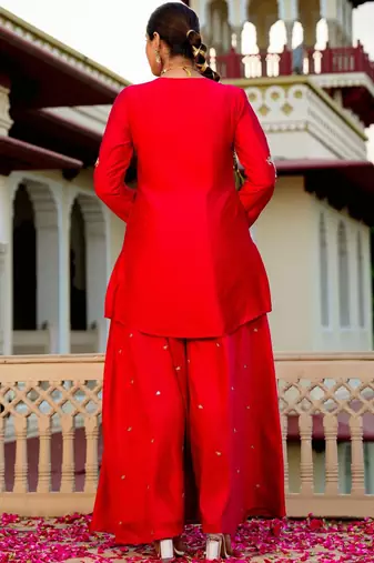 Red party wear embroidery silk blend kurta with plazzo and dupatta