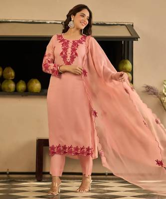 Peach party wear embroidery silk blend kurta with pant and dupatta 4