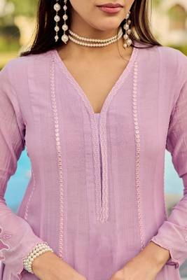 Lavender party wear embroidery silk blend kurta with pant and dupatta 4