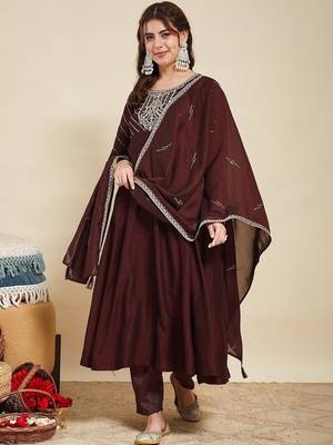 Coffee party wear embroidery vichitra silk blend kurta with pant and dupatta 3