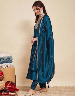 Teal party wear embroidery vichitra silk blend kurta with pant and dupatta 3