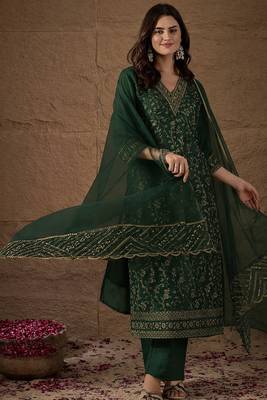 Green party wear embroidery chanderi kurta with pant and dupatta 2