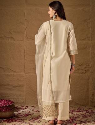 White party wear embroidery chanderi kurta with pant and dupatta 4