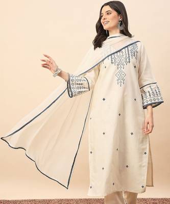 Cream party wear embroidery cotton blend kurta with pant and dupatta 3