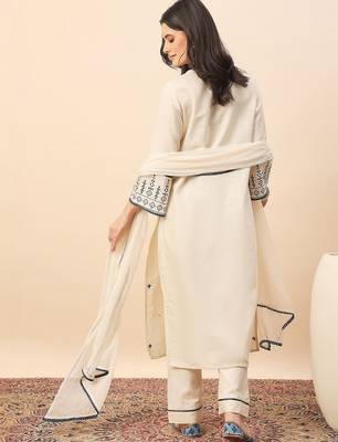 Cream party wear embroidery cotton blend kurta with pant and dupatta 4