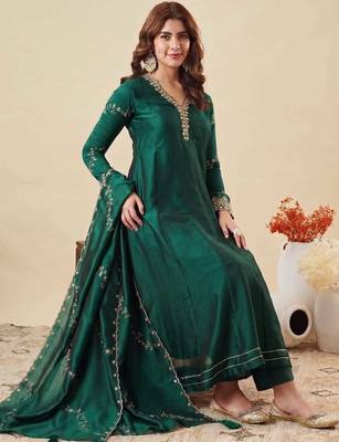 Green party wear embroidery vichitra silk blend kurta with pant and dupatta 1