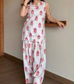 White floral printed pure cotton sleeveless kurta with farshi salwar for women