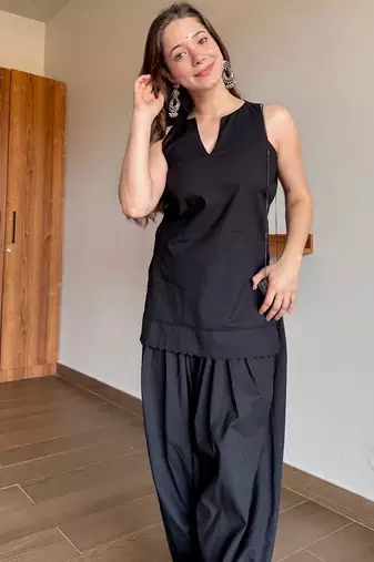 Black floral printed pure cotton sleeveless kurta farshi salwar set for women