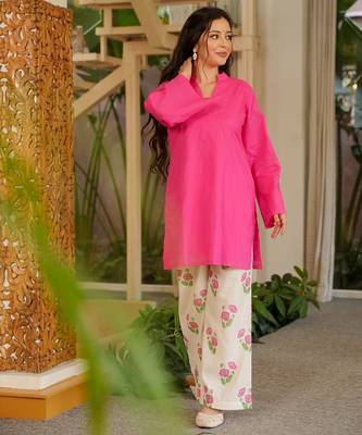 Pink & white floral printed pure cotton full sleeve v-neck kurta set for women 3