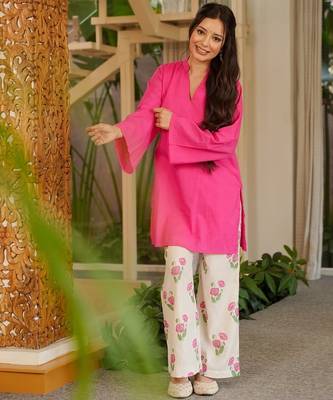 Pink & white floral printed pure cotton full sleeve v-neck kurta set for women 4