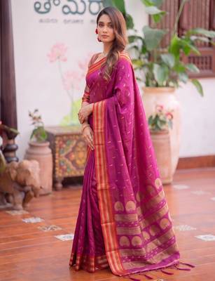 magenta silk blend zari woven saree 4