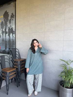 Blue floral printed pure cotton full sleeve v-neck kurta set for women 4