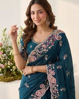 Teal silk blend resham embroidery embroidered saree 3