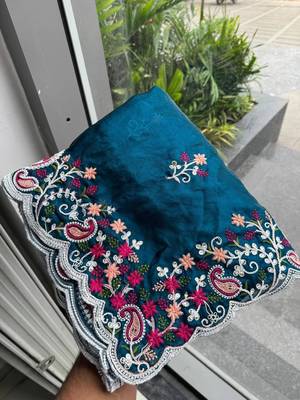 Teal silk blend resham embroidery embroidered saree 4