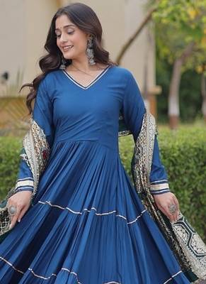 Designer reyon gown with gota patti & lumpy lace work with viscose jacquard dupatta | free size 38-44 5
