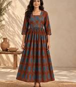 Brown printed dress