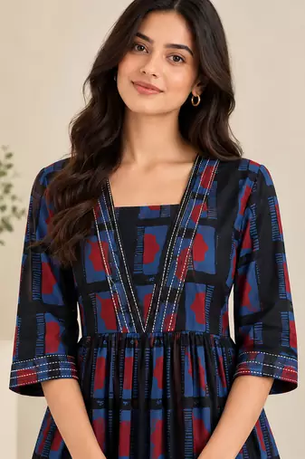 Black printed dress