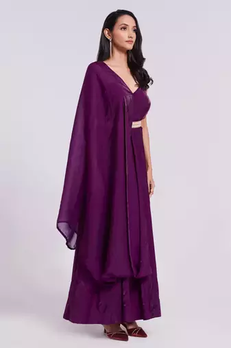 Wine belted sleeveless gown set