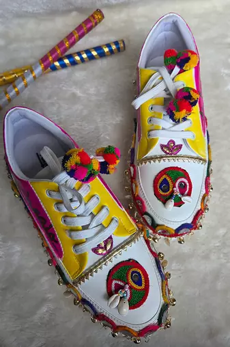 Pink and yellow printed artificial leather sneakers