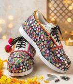 Multicolor printed mirror embroidered artificial leather sneakers
